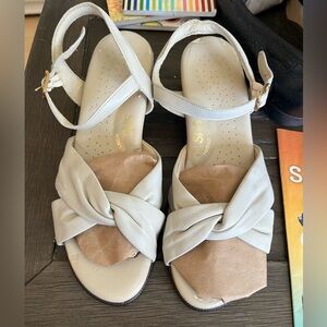 SAS Snuggle Up Sandal 7.5